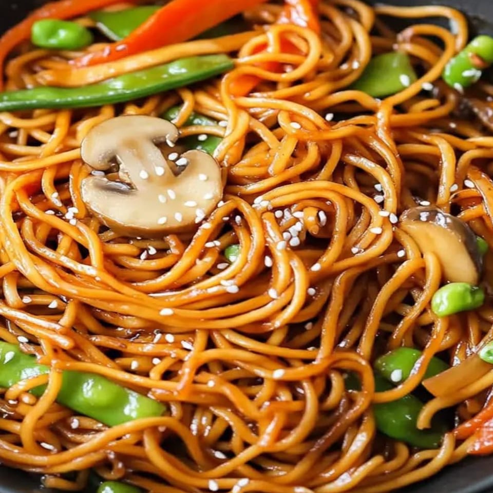 Savor Our Lo Mein