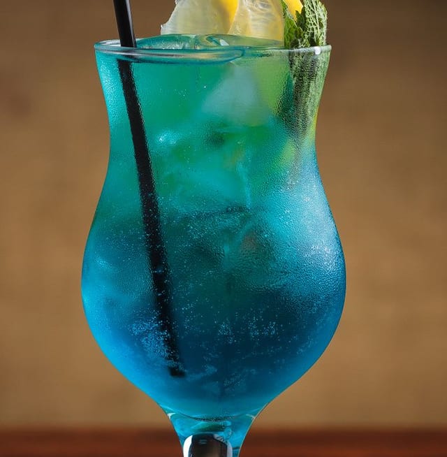 Cocktail Blue.