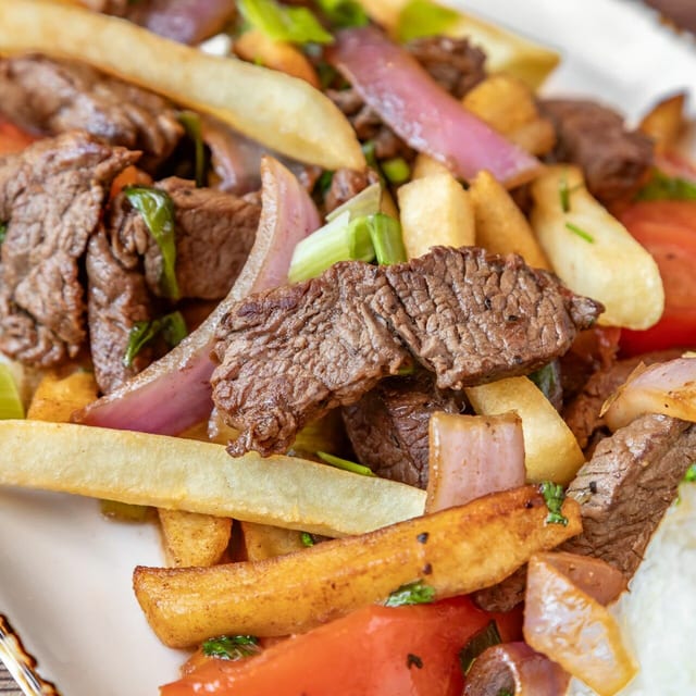 Lomo Saltado Chicken.