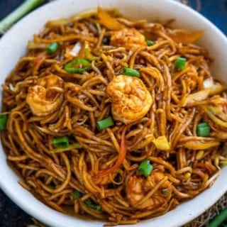 Shrimp Hakka Noodles